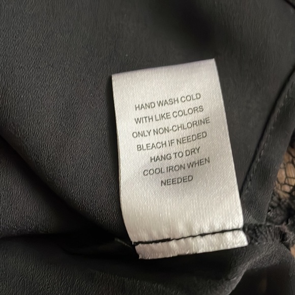 DR2 Nordstrom Black off the shoulder multi way wear Top size Large ECU - Picture 9 of 13